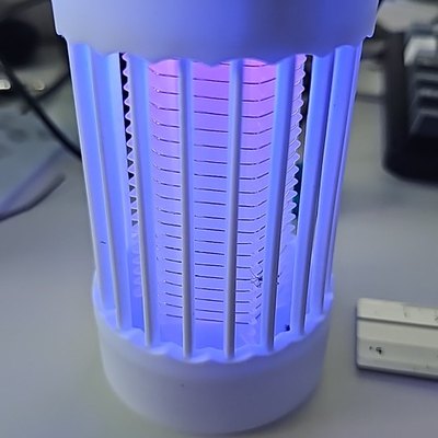 Gros plan de la lampe Zennuit